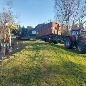 photo 2025 02 19 18 52