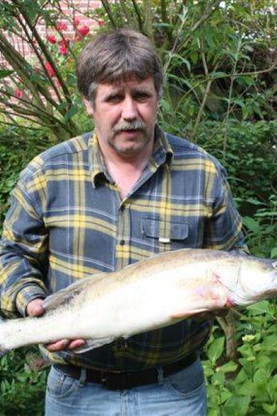 Bernhard Hollje mit Zander