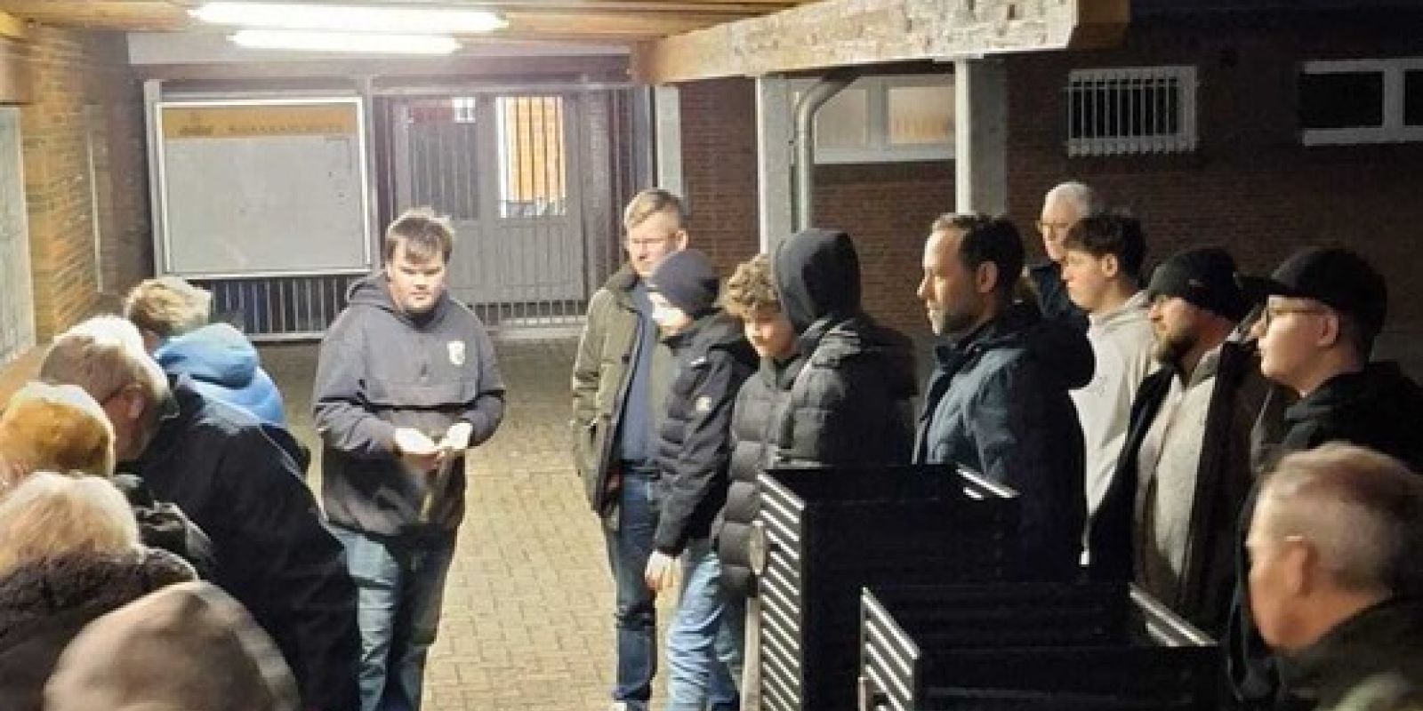 Erstmaliger Räucherkurs für Prüflinge beim SFV Apen – Große Resonanz bei angehenden Anglerinnen und Anglern