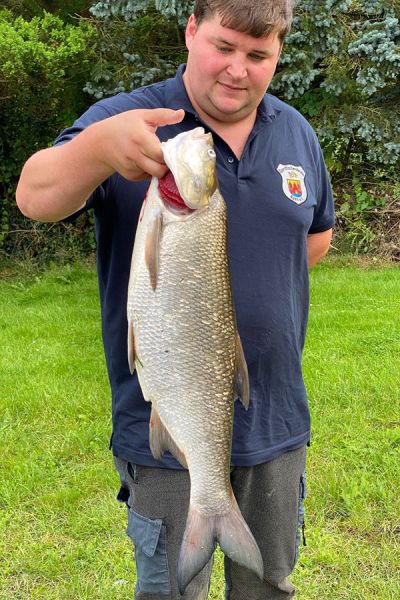 Sascha Thomßen mit Rapfen