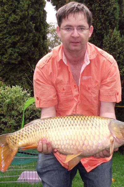 Peter Stampe, Schuppenkarpfen