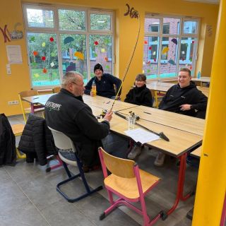 Der Sportfischer-Verein Apen e.V. bietet ab dem 10. Februar wieder eine Fischerprüfung in Präsenz und/oder online an